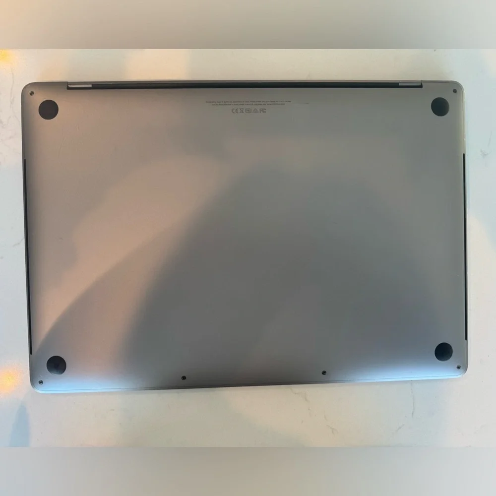 Apple Laptop Pro (2018) with Silver Finish